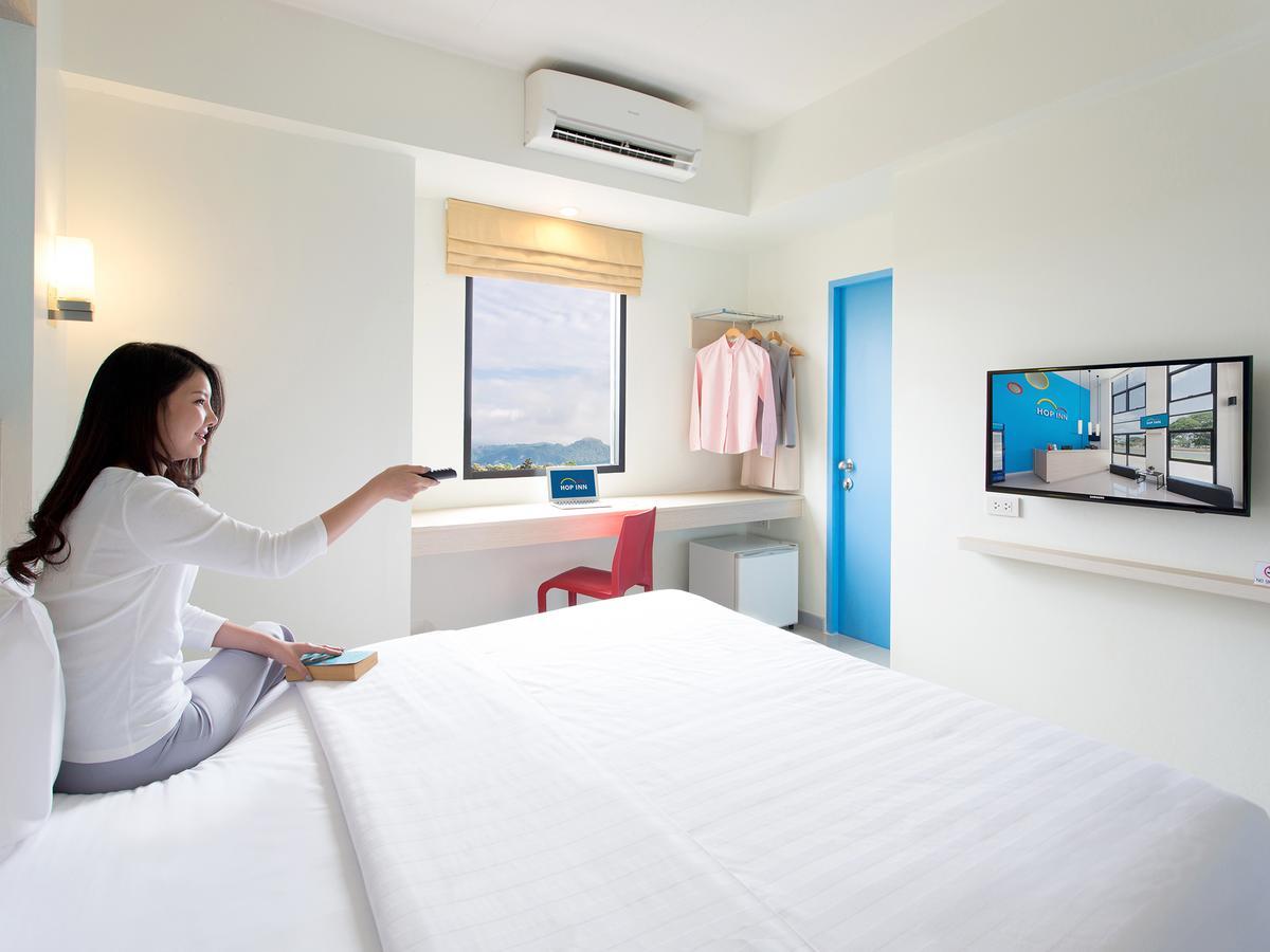 Hop Inn Лопбури Экстерьер фото
